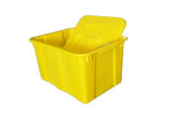 Κίτρινα χρωματισμένα πλαστικά κιβώτια δοχείων με τα καπάκια για την εμπορική ανακύκλωση Curbside